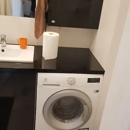 Apartman Komfortowy Apartament Z Ogrodkiem 5 Min. Od Rynku Wrocław