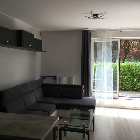 Apartman Komfortowy Apartament Z Ogrodkiem 5 Min. Od Rynku